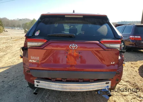 2019 Toyota Rav4 Le z USA, uszkodzony, nr VIN JTMH1RFV2KD508568